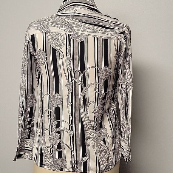 Jones New York 100% Silk Vintage Paisley Blouse. Size 2P - Picture 2 of 3